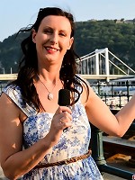 Hot MILF