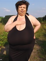 Hot MILF