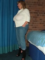 Hot MILF