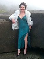 Hot MILF